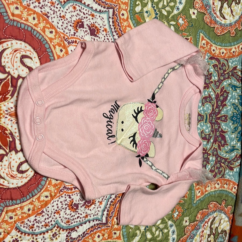 Unicorn shirt with tutu pants